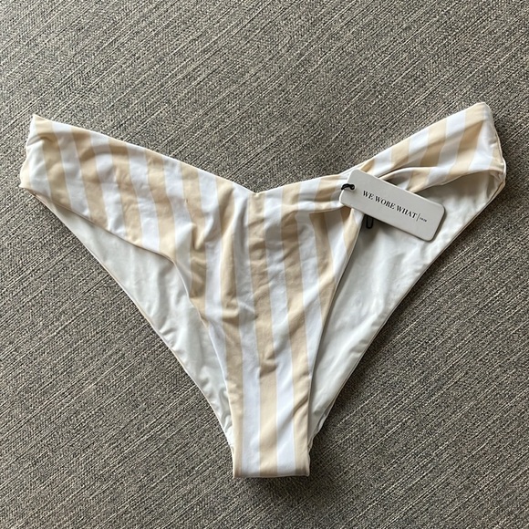 NWT WeWoreWhat Delilah Bikini Bottom  size Small - Picture 3 of 5